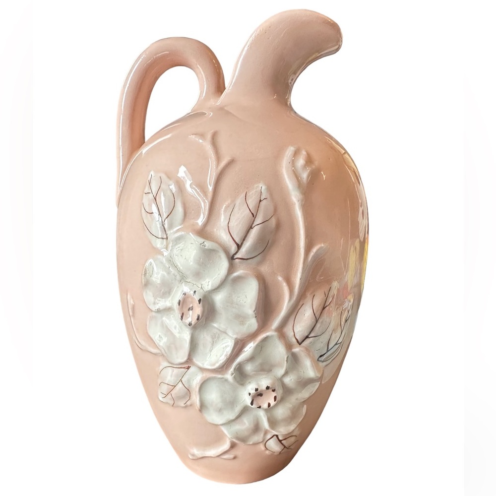 HULL ART POTTERY R-11-7-I Dogwood 7” Pink Pitcher with white flowers